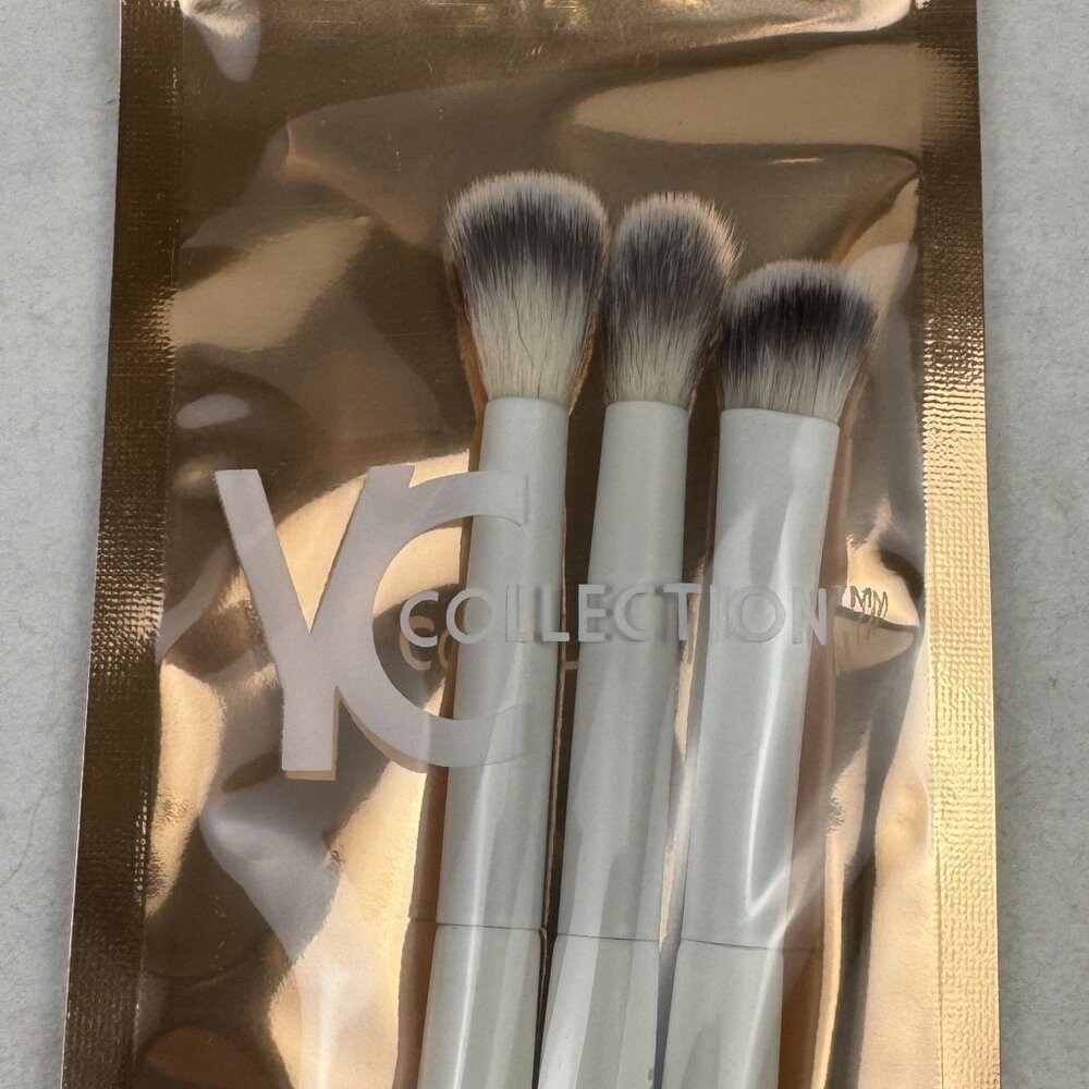 YC Collection 3-Piece Brush Set For Precision Blending Makeup NEW